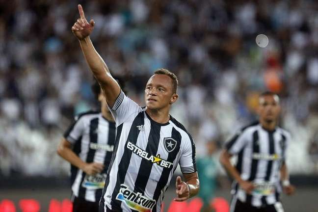 Carlinhos marcou o primeiro gol do Botafogo em 2022 (Foto: Vítor Silva/Botafogo)