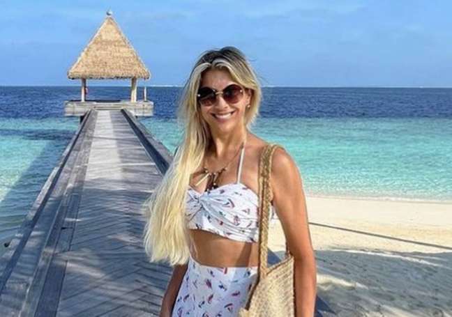 Apresentadora Renata Fan curtiu férias nas Maldivas (Reprodução / Instagram)
