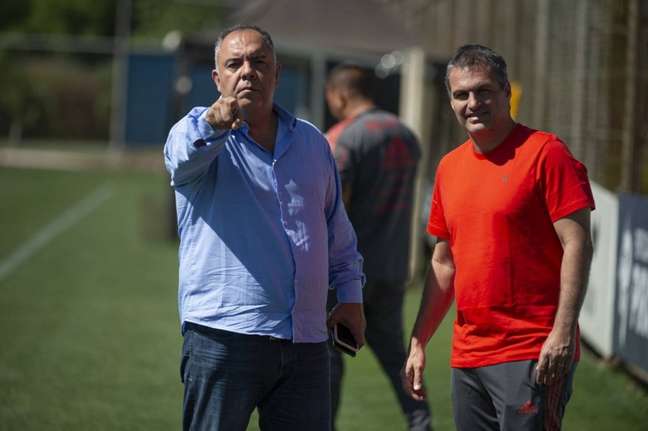 Marcos Braz e Bruno Spindel buscarão novos reforços na Europa (Foto: Alexandre Vidal/Flamengo)