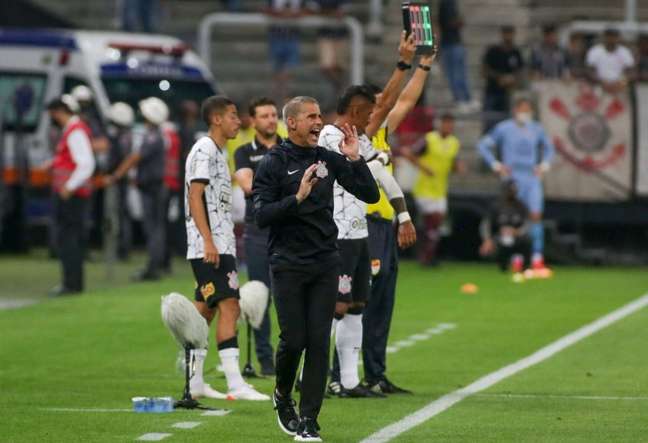 Sylvinhoachou o Timão foi ofensivo contra o Santo André (Foto: Rodrigo Coca / Agência Corinthians)