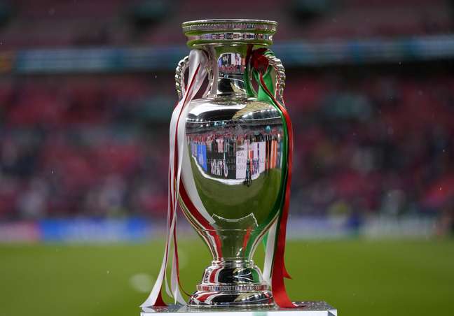Troféu da Eurocopa 2020 antes da final entre Itália e Inglaterra no Estádio de Wembley, em Londres, Reino Unido 11/07/2021
