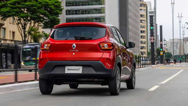 Renault Kwid chega a R$ 69.990 na versão Outsider