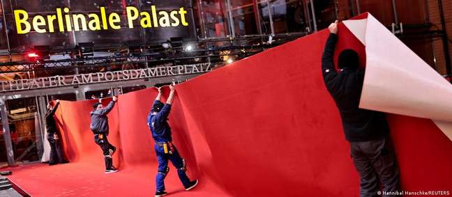 Tapete vermelho está aberto para a Berlinale de 2022, que contará com a presença controlada de público