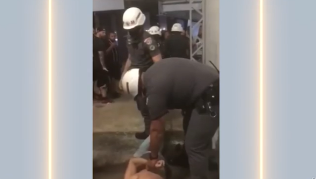 PM que agrediu torcedores do Corinthians é afastado