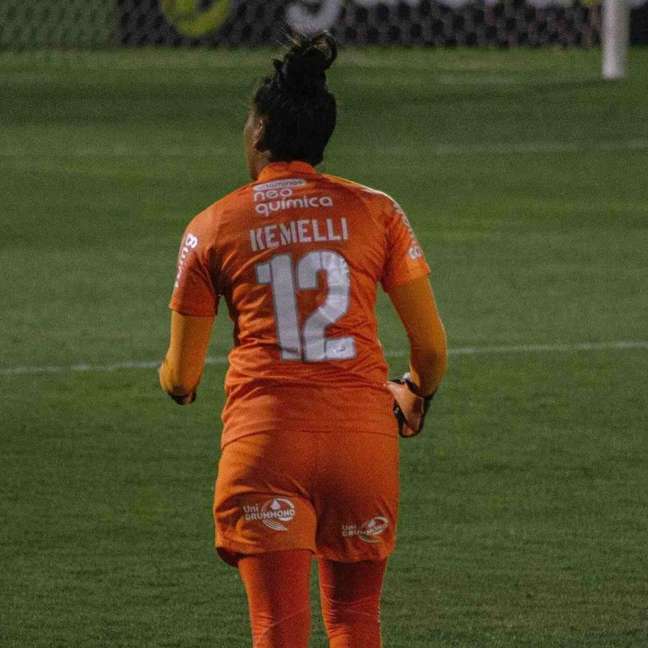 Atletas do time feminino do Corinthians passam por cirurgia bem sucedida no joelho