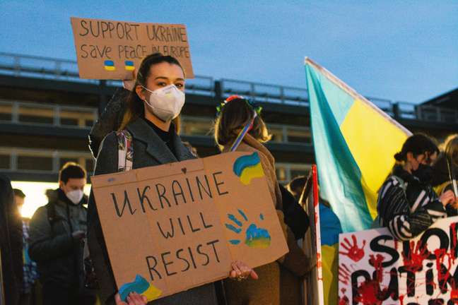 Protestos contra a Guerra na Ucrânia tomaram conta da Europa e outros países do mundo