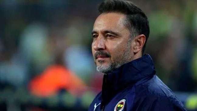 Insistência do Corinthians foi fundamental para Vitor Pereira aceitar a proposta: 'Eu sou intuitivo'