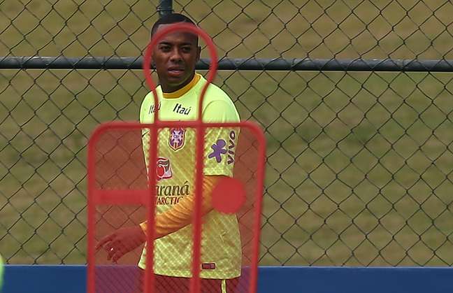 Robinho disputou duas Copas do Mundo com a camisa da Sele&ccedil;&atilde;o