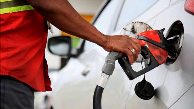 Uma das preocupa&ccedil;&otilde;es &eacute; com a piora na infla&ccedil;&atilde;o devido &agrave; alta de pre&ccedil;os das commodities, que pode se refletir no pre&ccedil;o dos combust&iacute;veis