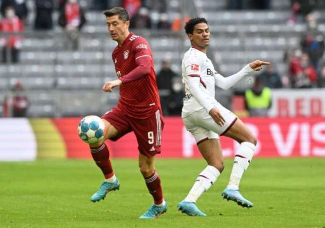 Bayern de Munique e Bayer Leverkusen fizeram um jogo disputado (CHRISTOF STACHE / AFP)