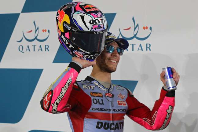 Enea Bastianini comemora vitória no MotoGP GP do Catar 