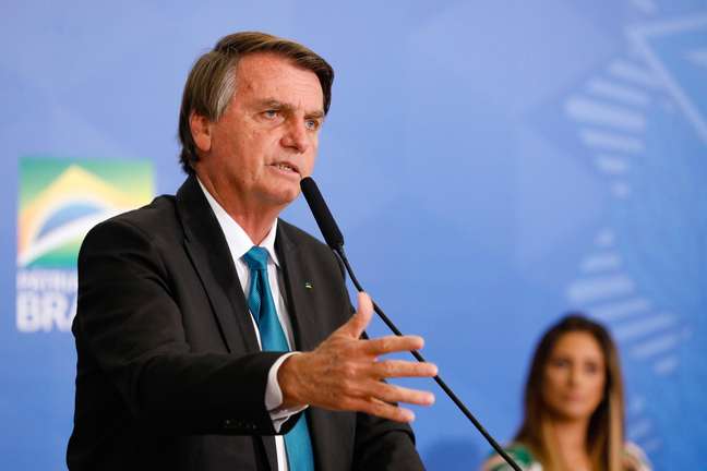 Presidente Jair Bolsonaro está crescendo nas pesquisas Presidente Jair Bolsonaro está crescendo nas pesquisas