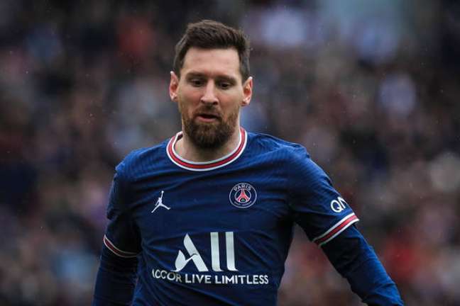 Lionel Messi defende atualmente a equipe do Paris Saint-Germain