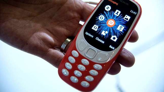 O telefone Nokia 3310 é um dos aparelhos celulares mais vendidos de todos os tempos: 126 milhões de unidades O telefone Nokia 3310 é um dos aparelhos celulares mais vendidos de todos os tempos: 126 milhões de unidades