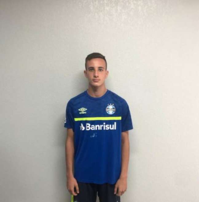 Volante Bernardo Zortéa é o novo reforço do sub-15 do Grêmio