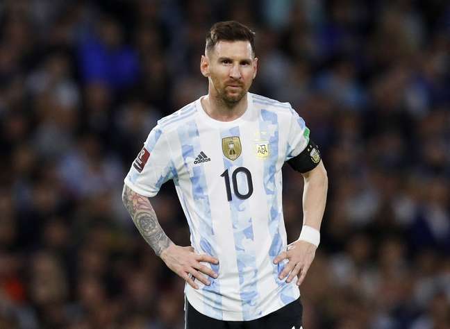 Com ótimo jogo de Messi, Argentina vence Venezuela por 3 a 0