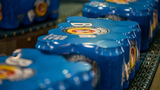 Ambev estima alta de custo de 16% a 19% em 2022 Ambev estima alta de custo de 16% a 19% em 2022