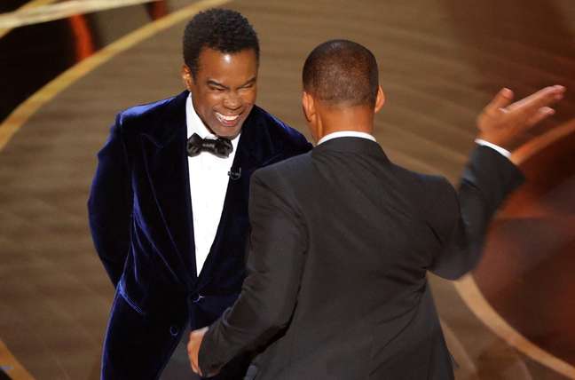 Chris Rock e Will Smith durante a cerimônia do Oscar 2022