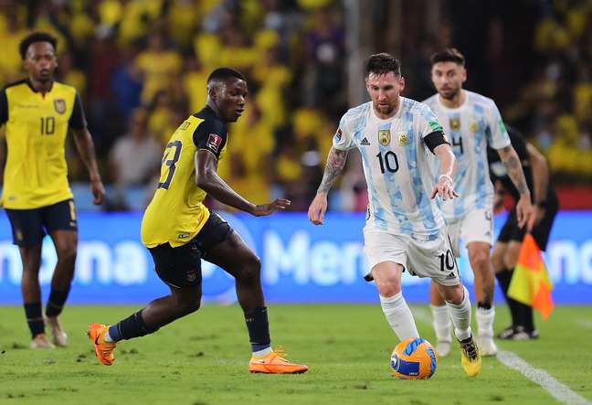 Argentina e Equador empatam por 1 a 1 em Guayaquil