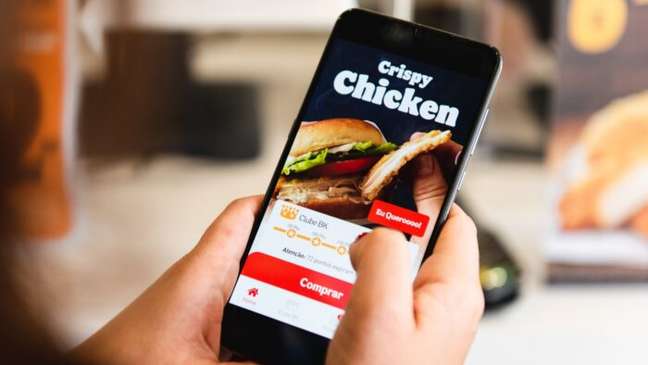 App do Burger King no celular App do Burger King no celular