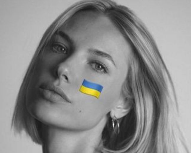 Modelo ucraniana Jenny Sever 