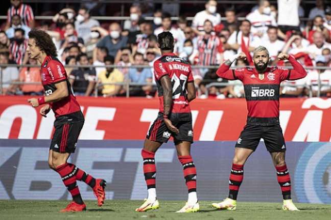 Após quebrar jejum em 2021, Flamengo tenta engatar sequência de vitórias marcantes sobre o São Paulo