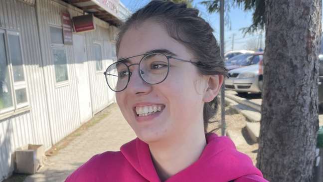 Sofia deixou a Ucrânia a pedido da mãe, mas agora quer retornar ao país para passar a Páscoa com a família