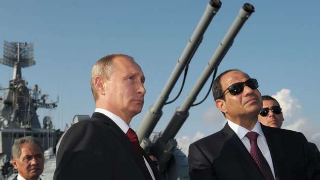 Vladimir Putin y el presidente egipcio Abdel Fattah el-Sisi durante una visita a Moskva en agosto de 2014