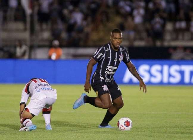 Xavier falhou contra a Portuguesa-RJ pela Copa do Brasil (Foto: Rodrigo Coca/Ag.Corinthians)