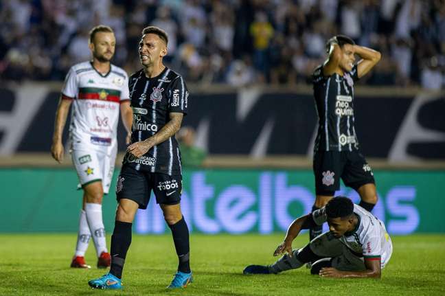 Corinthians busca mais uma vitória na Copa do Brasil contra a Portuguesa-RJ