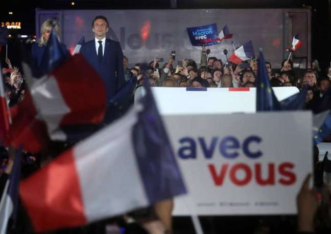 Líderes europeus parabenizam Macron por vitória na França