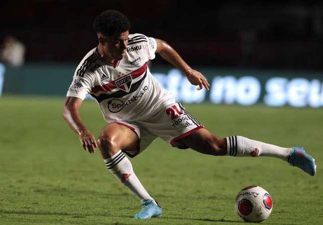 São Paulo anuncia que Gabriel Sara passará por cirurgia no ligamento do tornozelo direito