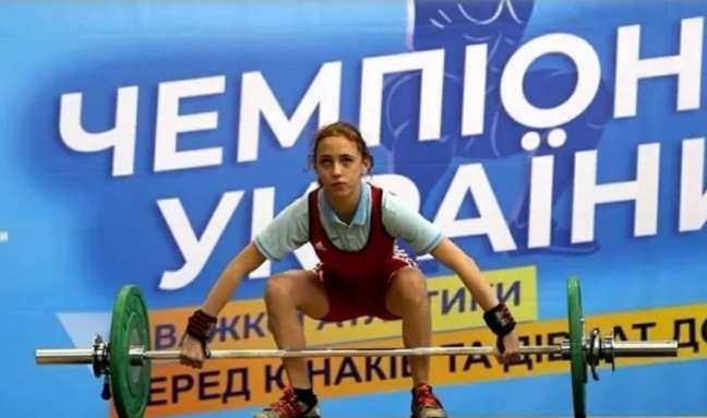 Atleta ucraniana de 14 anos morre ap&oacute;s bombardeio russo