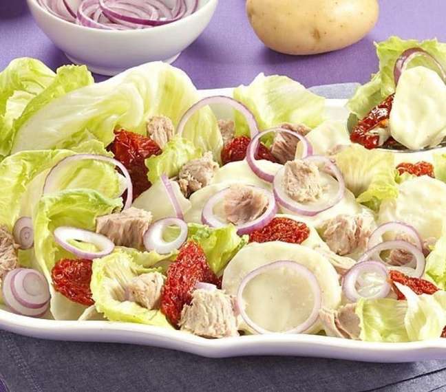 Salada de atum com maionese (Reprodução / Guia da Cozinha)