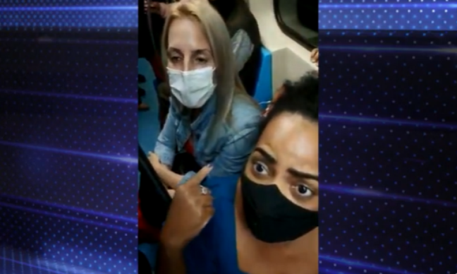 Polícia de SP investiga caso de racismo em vagão do Metrô