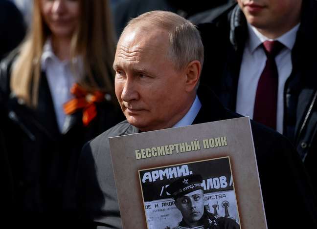 Putin participa de evento em Moscou, na Rússia
