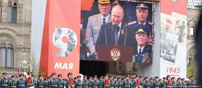 Putin: "O perigo estava crescendo a cada dia. A Rússia repreendeu o agressor preventivamente."
