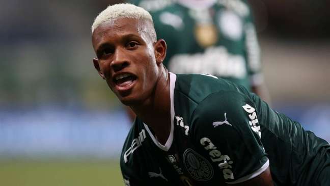 Danilo se disse surpreso com a convocação para a Seleção Brasileira (Foto: Cesar Greco/Palmeiras)