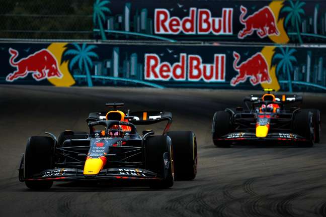 Verstappen e Perez no GP de Miami: taurinos com asas