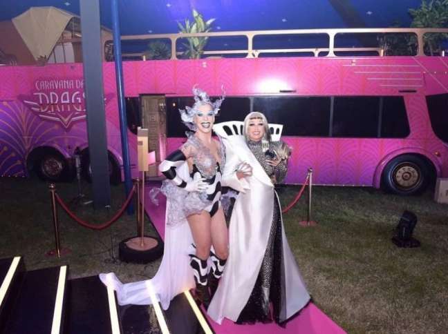Em novo reality show, Xuxa e Ikaro Kadoshi conhecem drag queens de todo o Brasil, para conhecê-las e desafiá-las