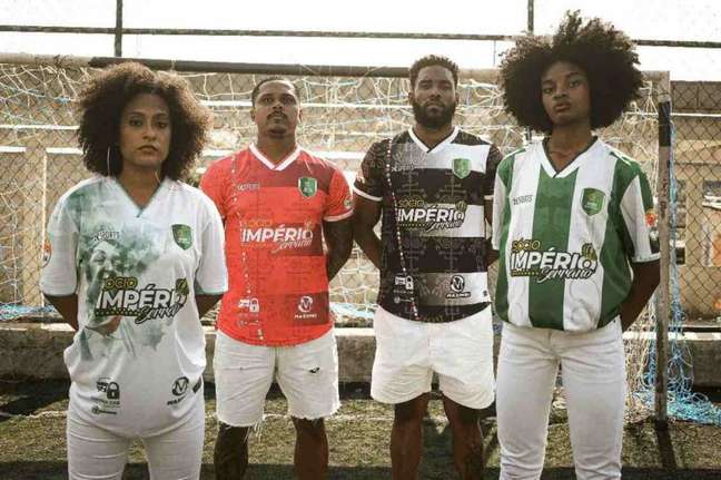 Novas camisa do Império Serrano Esporte Clube (Foto: Pedro Siqueira)