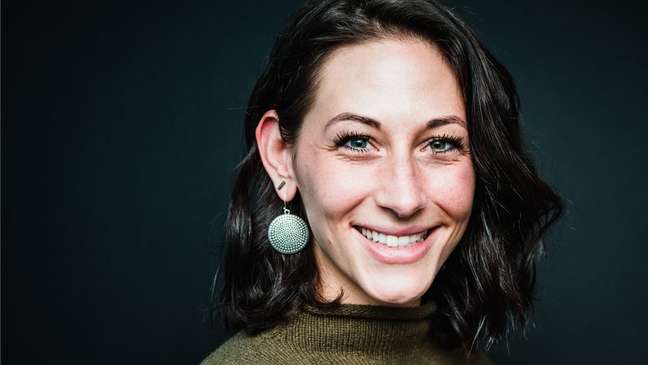 Produzir níquel da maneira tradicional gera uma grande quantidade de carbono, diz Megan O'Connor Produzir níquel da maneira tradicional gera uma grande quantidade de carbono, diz Megan O'Connor