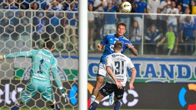 A Raposa buscou o gol durante todo o jogo diante de um Remo corajoso na defesa-(Foto: Gustavo Rabelo / Ofotografico)