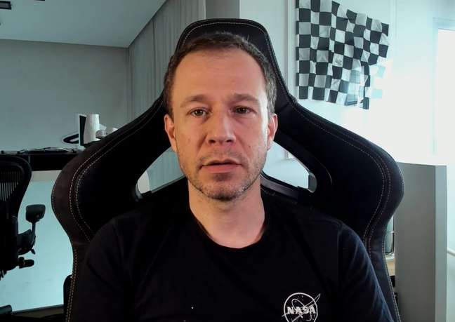 Tiago Leifert criticizes the website for monetizing an apology to Klara Castanho