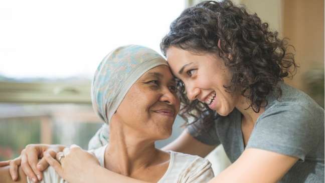 Paciente com câncer e sua filha
