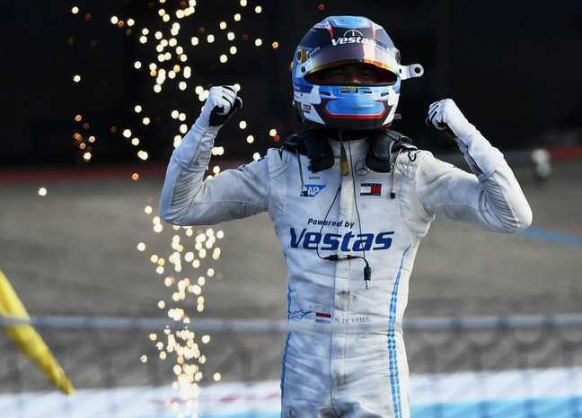 Nyck De Vries vai participar do TL1 da Espanha com carro da Williams 