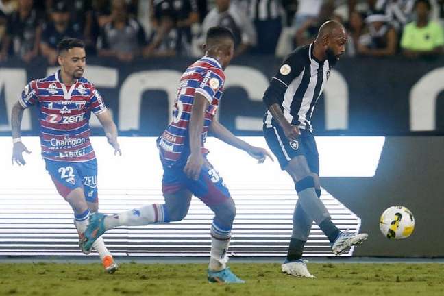 Chay foi titular na vitória do Botafogo sobre o Fortaleza (Vítor Silva/Botafogo FR)