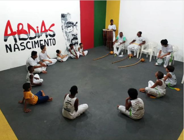 A capoeira ainda é uma arte marcial desvalorizada no Brasil 