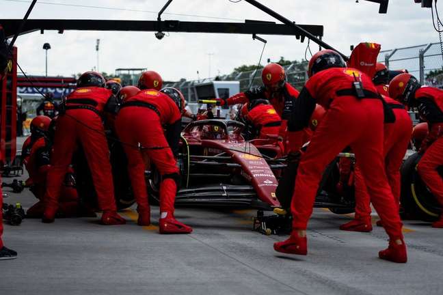 Ferrari promete atualizações 