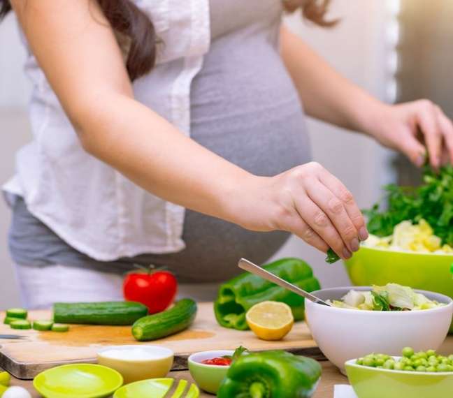 É extremamente importante a readequação da dieta durante a gravidez 